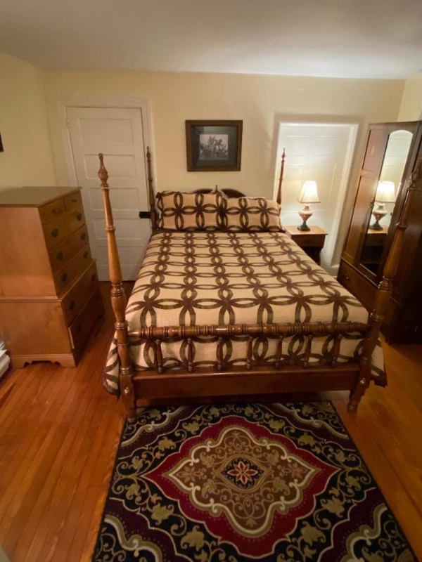 The Inn at Lincoln Square image 24